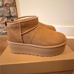 UGG Classic Ultra Mini Platform - Chestnut